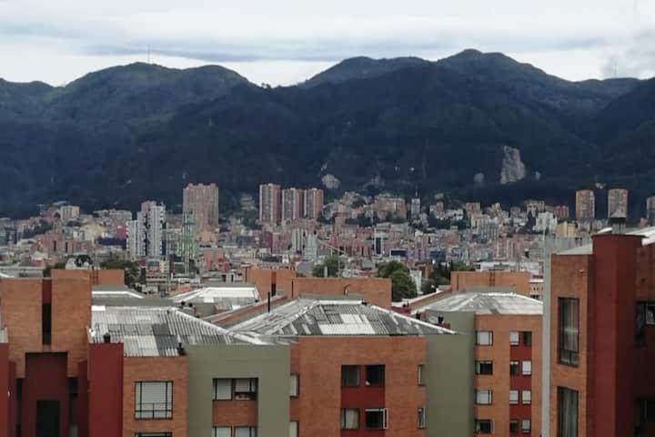 Habitaciones En Un Alojamiento -Anfitrion - Elias Di Caprio Bogotá Kültér fotó